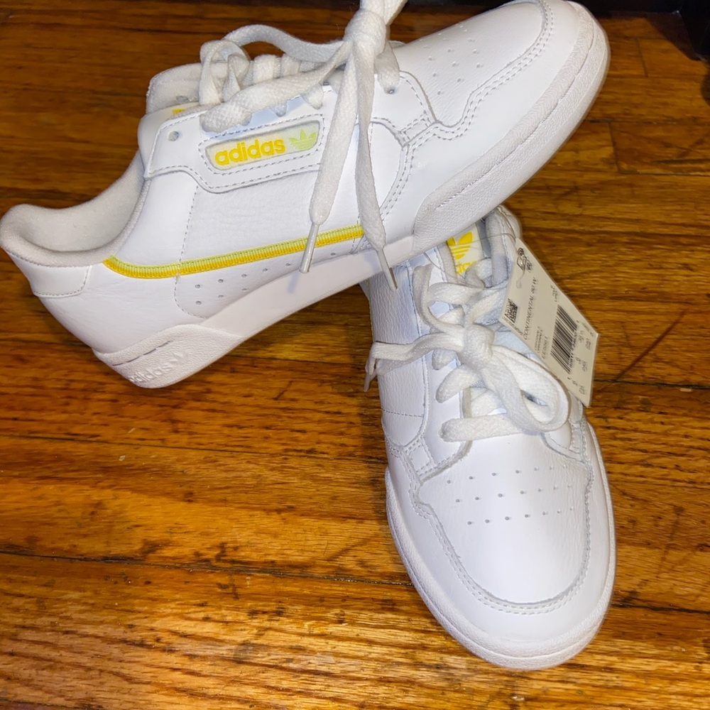 Adidas continental 7.5